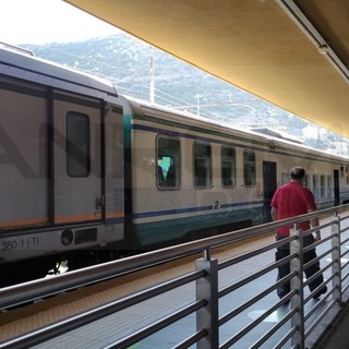 In attesa dell'adeguamento alla stazione, entro il 2022 a Ventimiglia arriveranno i nuovi treni con la politensione