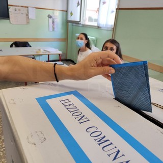 Elezioni Amministrative: in provincia i 21 comuni vedono l'affluenza in calo al 58,52%, a Diano Marina 56,18