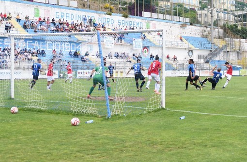 Calcio, vetrina da Serie A per Sanremese-Imperia: il derby si giocherà domenica alle 15