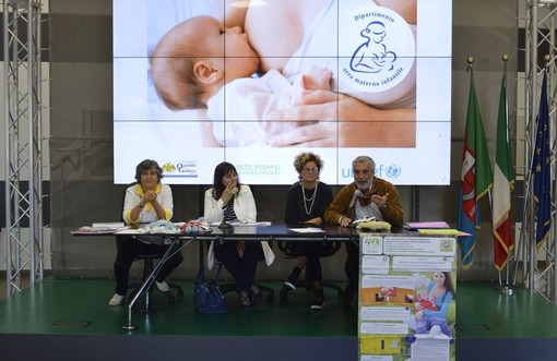 Settimana Mondiale per l'Allattamento: la Regione promuove una campagna informativa insieme a Galliera, Unicef e Leche League