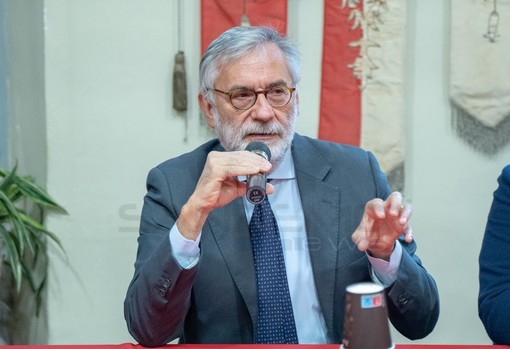 Il Prefetto Nanei saluta la provincia di Imperia da Riva Ligure, "Di quest'anno mi porto il ricordo della gente di cuore" Il Prefetto Nanei saluta la provincia di Imperia da Riva Ligure, "Di quest'anno mi porto il ricordo della gente di cuore"