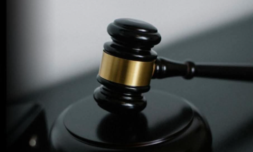 Teatro dell'Attrito: il pubblico diventa protagonista in “Assolto o colpevole” Teatro dell'Attrito: il pubblico diventa protagonista in “Assolto o colpevole”