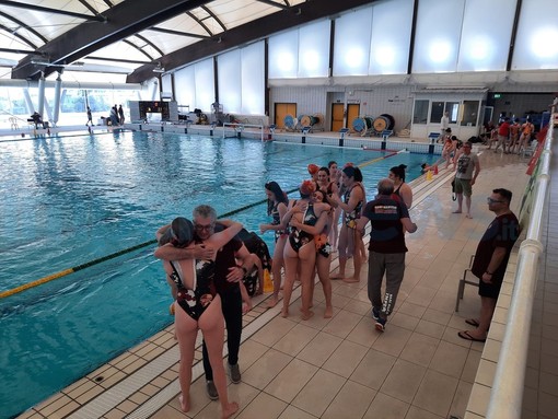 Pallanuoto: la Rari Nantes femminile vince gara 3 dei play-out e centra la salvezza in Serie A2 Pallanuoto: la Rari Nantes femminile vince gara 3 dei play-out e centra la salvezza in Serie A2