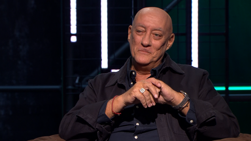 Il giornalista Stefano Nazzi in ‘Indagini Live 2026 – Un’altra storia’ al Teatro Ariston di Sanremo