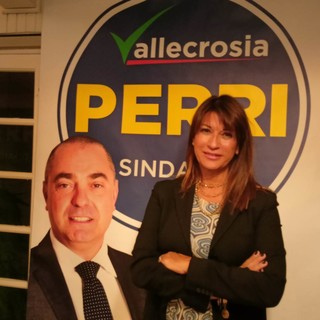 Simona Ferro