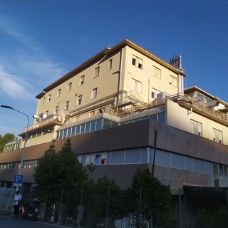 Imperia: 9 ore di attesa al Pronto Soccorso e poi via al 'Santa Corona', la protesta di una lettrice Imperia: 9 ore di attesa al Pronto Soccorso e poi via al 'Santa Corona', la protesta di una lettrice