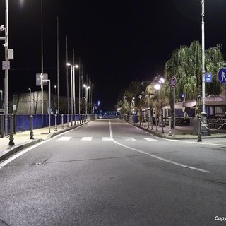Liguria sull'orlo dell'arancione: il Governatore Toti "Disponibile a valutare misure più restrittive con il Governo" Liguria sull'orlo dell'arancione: il Governatore Toti "Disponibile a valutare misure più restrittive con il Governo"
