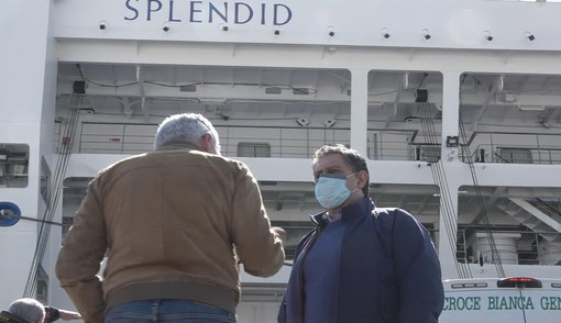 Genova: questa mattina al porto il sopralluogo del Presidente Toti sulla nave 'Splendid' (Video)