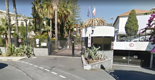 Coronavirus, la base logistica dell'esercito di Sanremo potrebbe ospitare la task force di supporto alla sanità