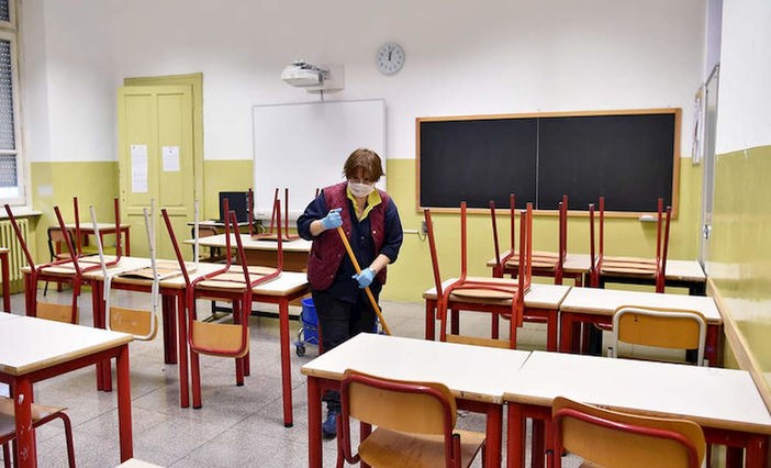 Covid nelle scuole delle provincia di Imperia: 3 casi nelle ultime 24 ore