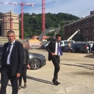 Commemorazione vittime del Ponte Morandi: l'arrivo di Salvini e Di Maio (VIDEO)
