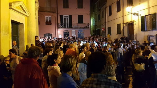 Grande successo di pubblico nel weekend per la tradizionale Sagra della Paella a Borgomaro (Foto) Grande successo di pubblico nel weekend per la tradizionale Sagra della Paella a Borgomaro (Foto)