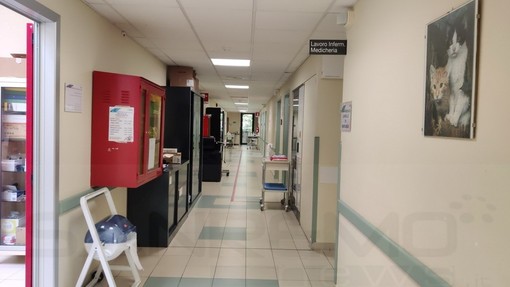 Aumento positivi Covid, da lunedì sospensione delle visite negli ospedali della provincia