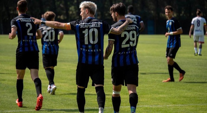 Ritiro a Laigueglia, così la Solbiatese prepara il big match con l’Imperia Ritiro a Laigueglia, così la Solbiatese prepara il big match con l’Imperia