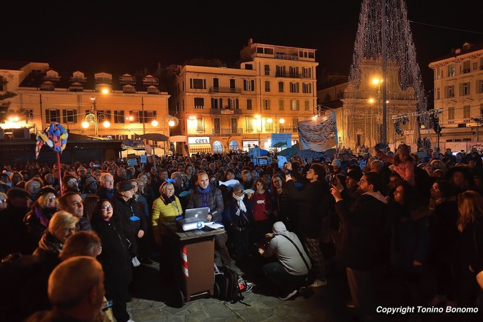 Anche una delegazione di 'Sardine' del ponente ligure ieri invitata allo 'Spin Time' di Roma