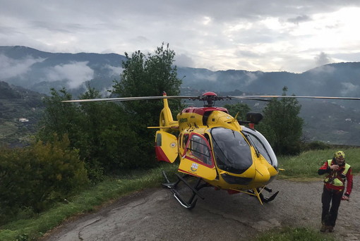 Caduta in mare e incidente in campagna: doppio intervento contemporaneo ai Balzi Rossi e a Pieve di Teco