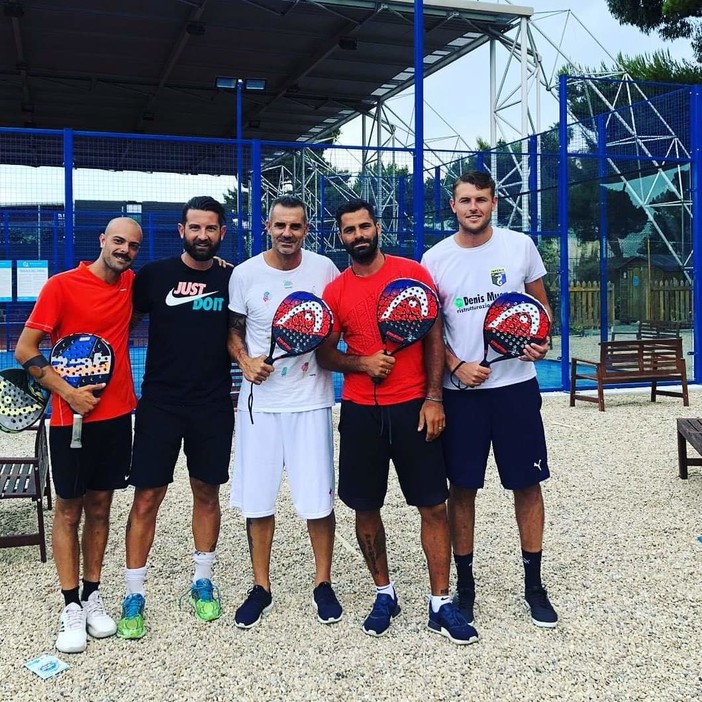 Foto dal profilo facebook di Don Quique Padel Imperia e FC Cervo