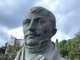 Imperia: i soliti vandali si scagliano contro la statua di Manuel Belgrano sulla spianata (Foto)