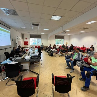 Sinergia tra Seicpt di Imperia e Kerakoll: incontro tecnico con aziende edili per aggiornamento sui sistemi termoisolanti a cappotto (Foto) Sinergia tra Seicpt di Imperia e Kerakoll: incontro tecnico con aziende edili per aggiornamento sui sistemi termoisolanti a cappotto (Foto)