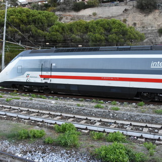 Trenitalia: disponibili i biglietti per i nuovi Intercity verso la Liguria sulle tratte Torino-Genova e Milano-Genova-Ventimiglia