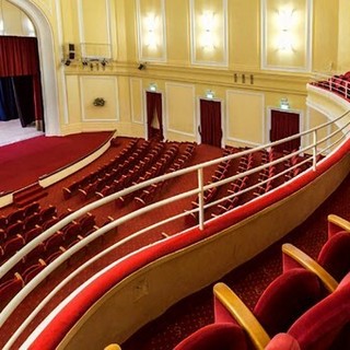 Al Casinò di Sanremo grande attesa per la prima della stagione teatrale
