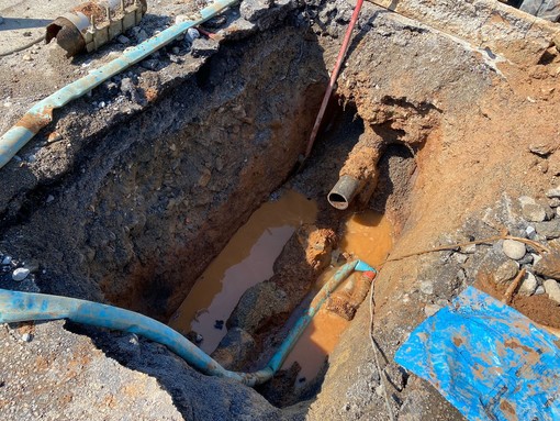Nuovo guasto all'acquedotto: stop all'acqua a Chiusavecchia e Pontedassio Nuovo guasto all'acquedotto: stop all'acqua a Chiusavecchia e Pontedassio