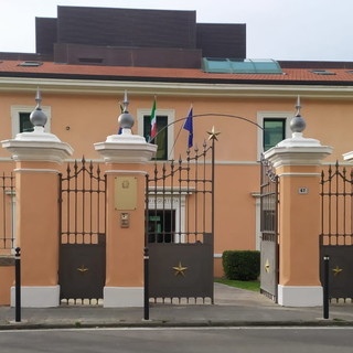 Sequestrarono un coetaneo, costringendolo a un furto in casa dello zio. Chiesti tre anni e quattro mesi per i giovani imperiesi Davide De Bonis e Luca Croce