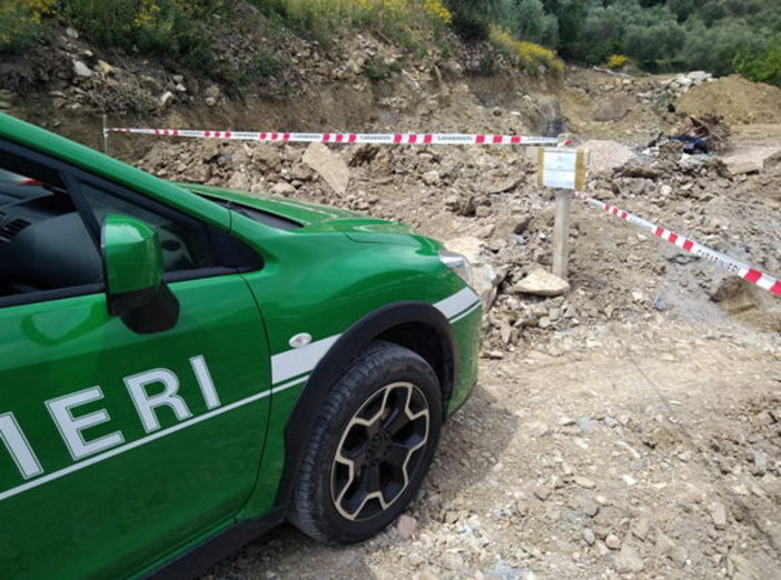 Diano Castello: voleva farsi l'orto per la pensione, ma il muro era abusivo ed in una zona vincolata (Foto)