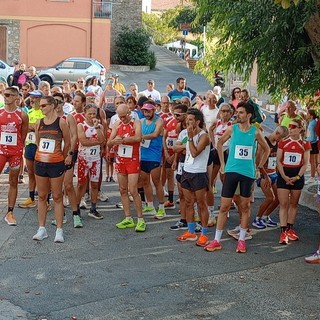 Villa Faraldi, al via la “Corsa dei cinque paesi”: sport e solidarietà a sostegno della ricerca sul Neuroblastoma Villa Faraldi, al via la “Corsa dei cinque paesi”: sport e solidarietà a sostegno della ricerca sul Neuroblastoma