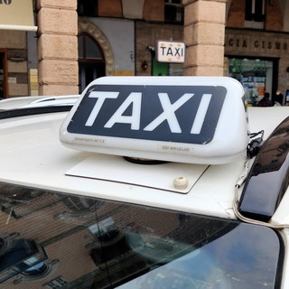 Bonus taxi: la Regione approva proroga fino al 31 marzo, Cavo e Berrino &quot;In inverno misura efficace di prevenzione Covid&quot;