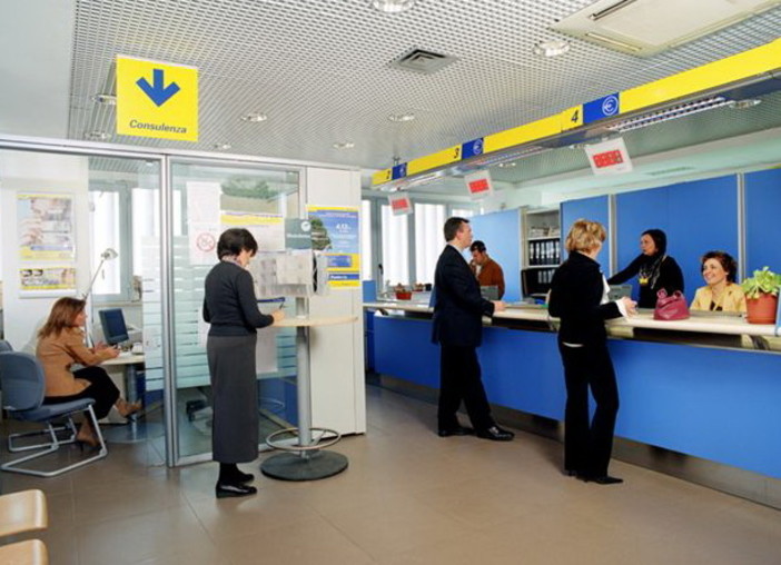 Pensione di gennaio, dal 3 gennaio ritiro scaglionato presso gli uffici postali della provincia di Imperia Pensione di gennaio, dal 3 gennaio ritiro scaglionato presso gli uffici postali della provincia di Imperia