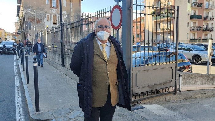 Giovanni Barbagallo, ieri davanti al tribunale di Imperia Giovanni Barbagallo, ieri davanti al tribunale di Imperia