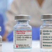Procede a rilento la somministrazione delle quarte dosi Covid: da Asl 1 l'invito a vaccinarsi