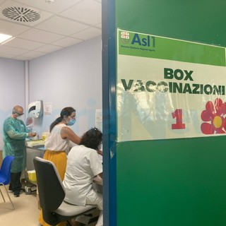 Vaccini: in Liguria dose addizionale già somministrata al 6,7% degli immunocompromessi