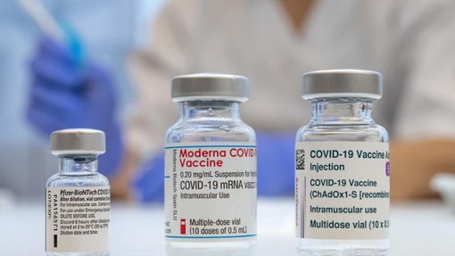 Procede a rilento la somministrazione delle quarte dosi Covid: da Asl 1 l'invito a vaccinarsi