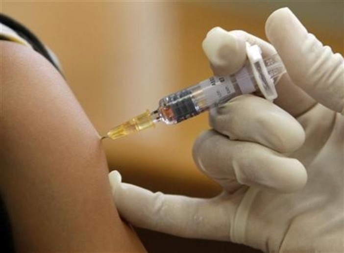 Coronavirus, Toti incontra Federfarma Liguria e Ordine dei farmacisti: collaborazione sull'emergenza e vaccinazioni antinfluenzali Coronavirus, Toti incontra Federfarma Liguria e Ordine dei farmacisti: collaborazione sull'emergenza e vaccinazioni antinfluenzali