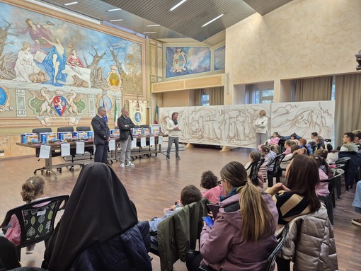 Diano Marina, premiate le scuole vincitrici del concorso “Vota l'albero che ti piace di più”