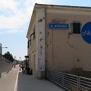 Santo Stefano al Mare: il Comune acquisisce l'ex stazione, verrà usata per uffici e associazioni Santo Stefano al Mare: il Comune acquisisce l'ex stazione, verrà usata per uffici e associazioni