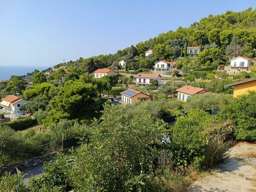 AL DIRETTORE. Cervo, Villaggio Solemar di nuovo senz’acqua: "Rivieracqua assente, pronti alla class action" AL DIRETTORE. Cervo, Villaggio Solemar di nuovo senz’acqua: "Rivieracqua assente, pronti alla class action"