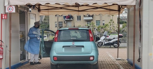 Coronavirus: la Liguria ha vaccinato il 23,8% della popolazione, in provincia sono 45.123 le dosi somministrate Coronavirus: la Liguria ha vaccinato il 23,8% della popolazione, in provincia sono 45.123 le dosi somministrate