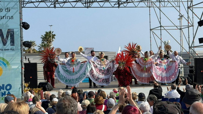 World Folklore Festival a Diano Marina