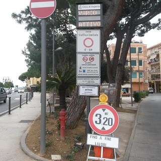 Ztl, sparisce la scritta 'Varco Attivo' per regolare l'accesso alle zone a traffico limitato