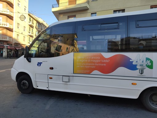 Emergenza caldo, autobus Rt trasformati in fornaci: Usb &quot;Ripristinare condizioni di lavoro e di viaggio accettabili&quot;