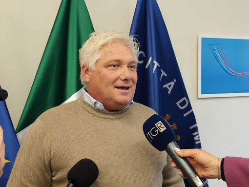 IL PUNTO. Il ritorno di Gagliano, l'assessore ritrovato incontenibile tra buche e chat