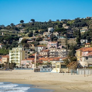 Un panorama di Arma di Taggia Un panorama di Arma di Taggia