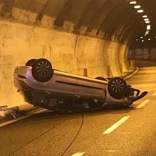 Auto ribaltata sull'A10, Lorenzo (Sappe): "Solo grazie all’intervento della Penitenziaria si è riusciti a salvare la donna"
