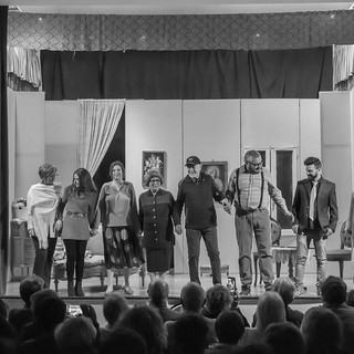 A Diano Castello prosegue la rassegna teatrale Autunno/Inverno: in scena la commedia dialettale "Ina tempesta sciüta"