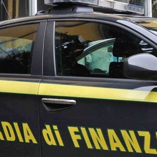 Spagnolo beccato dalla Guardia di Finanza con 4 chili di 'maria', domani la direttissima a Imperia