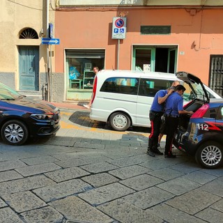 Imperia, accoltellamento in via Cascione: ferito un giovane straniero. Indagano i carabinieri (foto)