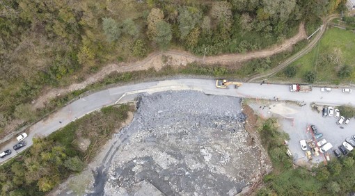 Apertura della strada tra Molini e Triora, Marco Scajola: “Un ottimo lavoro di squadra, complimenti al sindaco Di Fazio” (Foto) Apertura della strada tra Molini e Triora, Marco Scajola: “Un ottimo lavoro di squadra, complimenti al sindaco Di Fazio” (Foto)